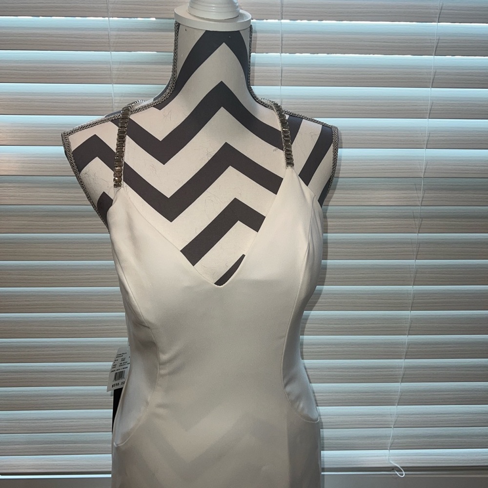 Vera Wang Vintage Bridal Dress - Picture 9 of 11